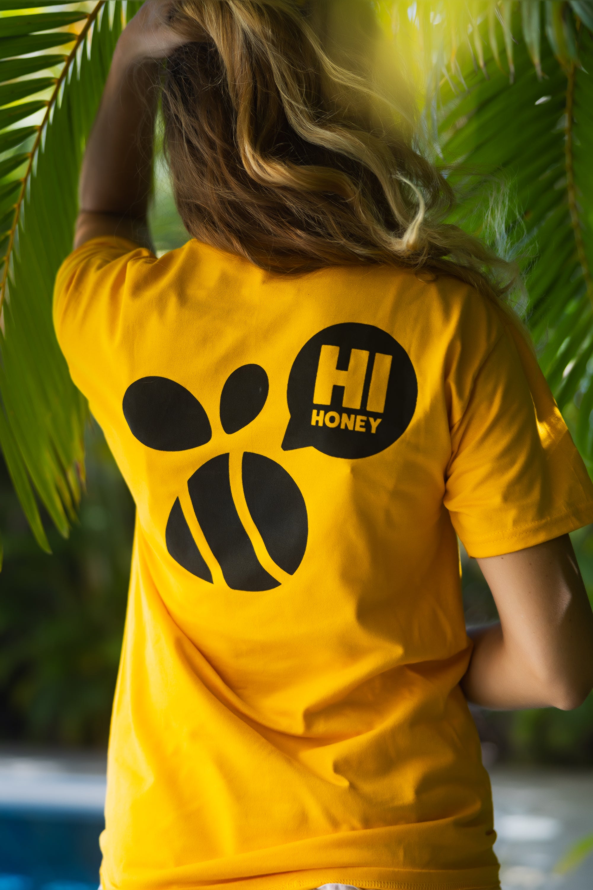 yellow shirt that says honey